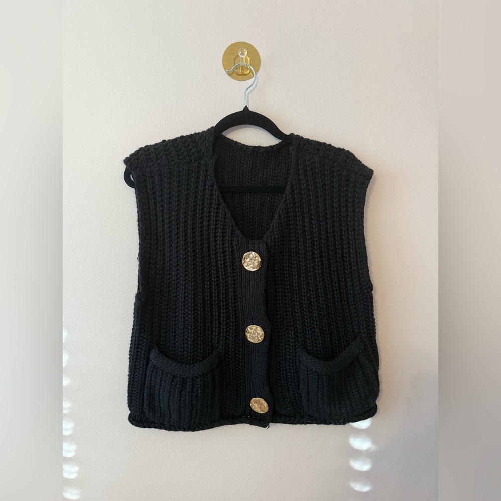 Anthropologie Black Chunky Knit Sleeveless Cardigan with Gold Buttons